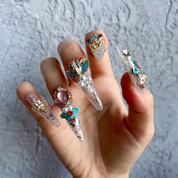 Phoenix Gild Press-On Nails – Almond | Oriental 3D Glitter